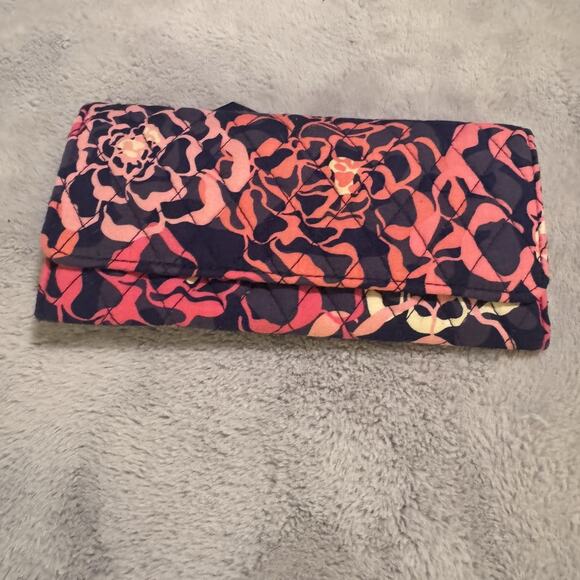 Vera Bradley KATALINA PINK Wristlet Organizer Long Wallet Checkbook Card - Picture 1 of 4